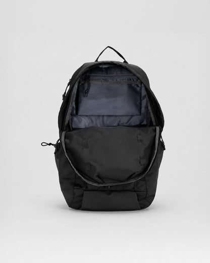 KILN HOODED ZIP TOP BACKPACK 22L
