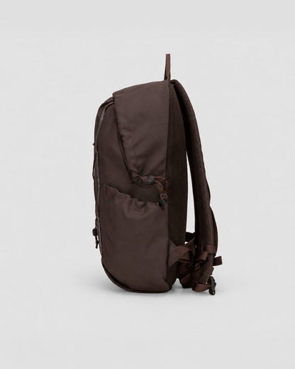 KILN HOODED ZIP TOP BACKPACK 22L