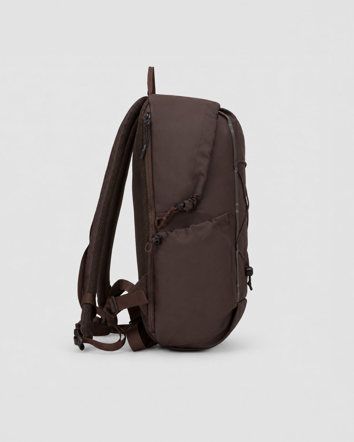 KILN HOODED ZIP TOP BACKPACK 22L
