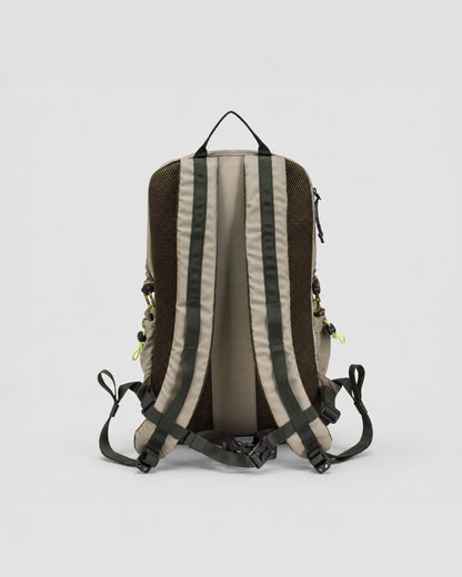 KILN HOODED ZIP TOP BACKPACK 22L
