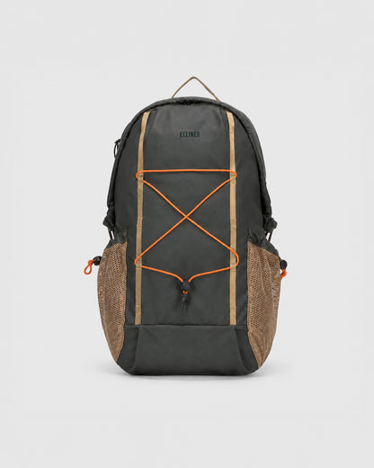 KILN HOODED ZIP TOP BACKPACK 22L