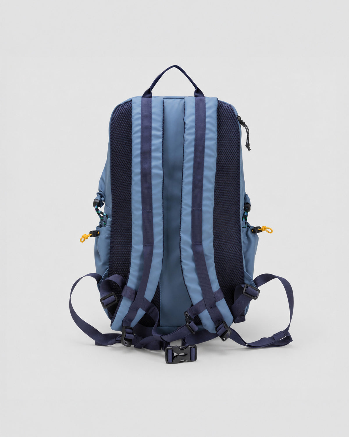 KILN HOODED ZIP TOP BACKPACK 22L