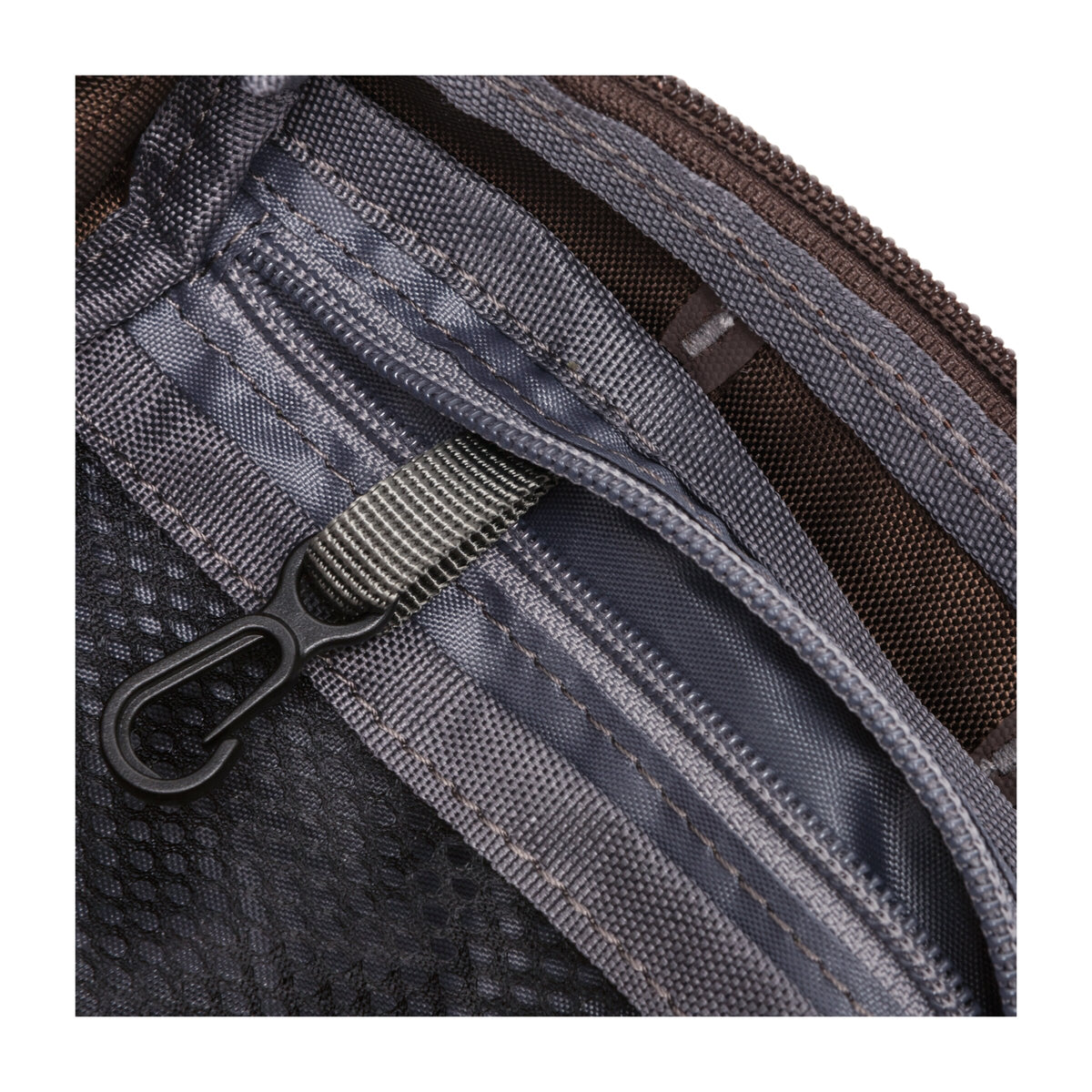 CALEY SACOCHE BAG 1L