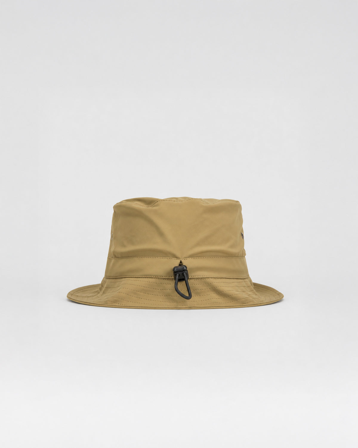 BURTER PACKABLE TECH BUCKET HAT BEIGE 