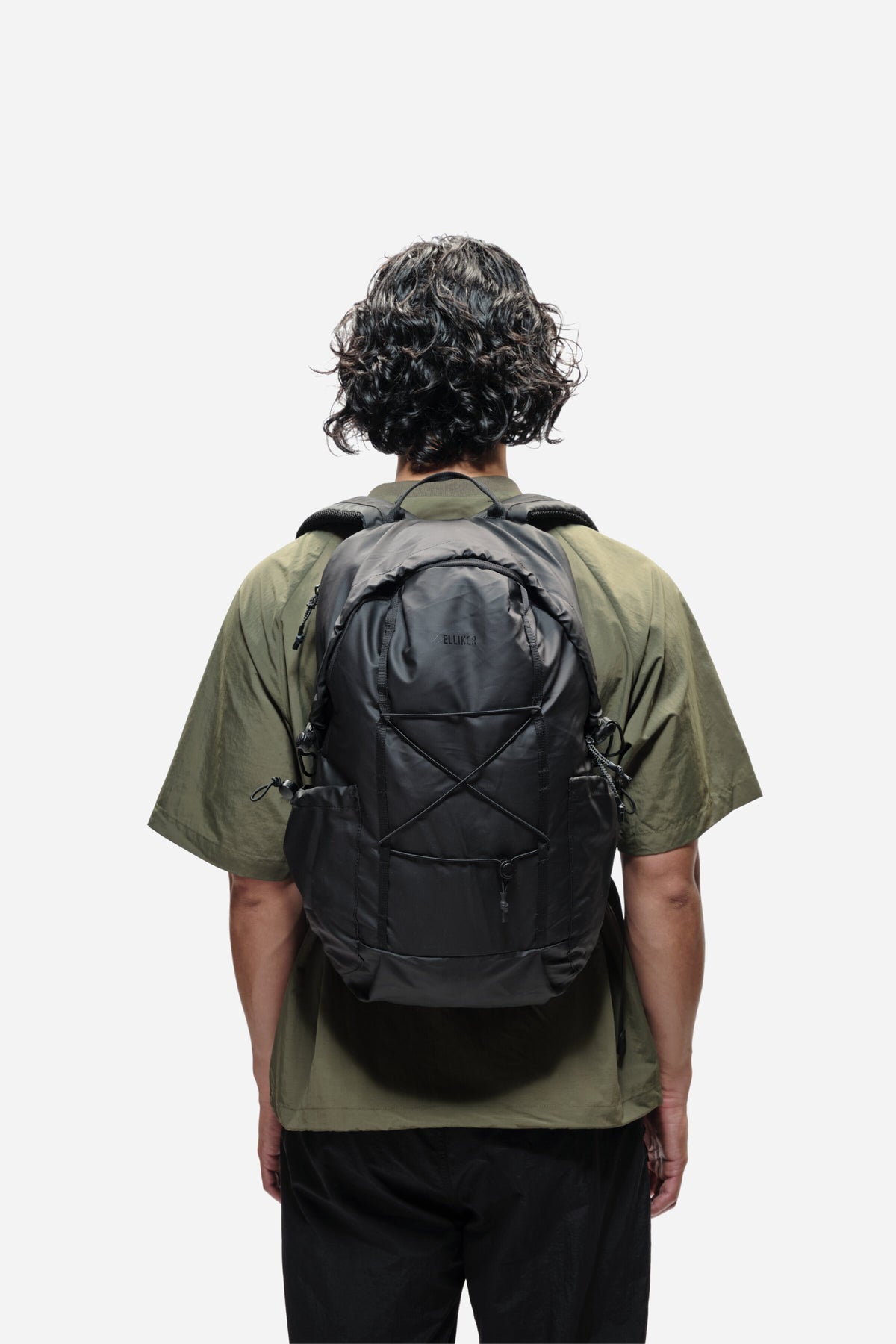 KILN HOODED ZIP TOP BACKPACK 22L