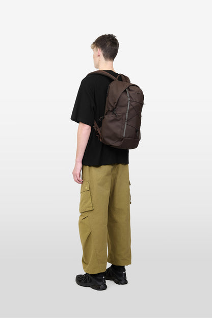 KILN HOODED ZIP TOP BACKPACK 22L