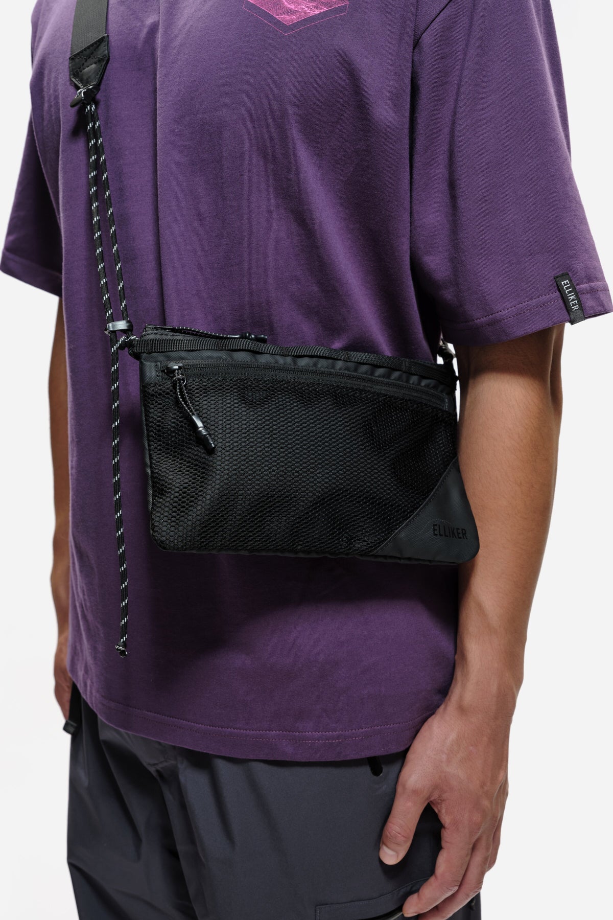 CALEY SACOCHE BAG 1L