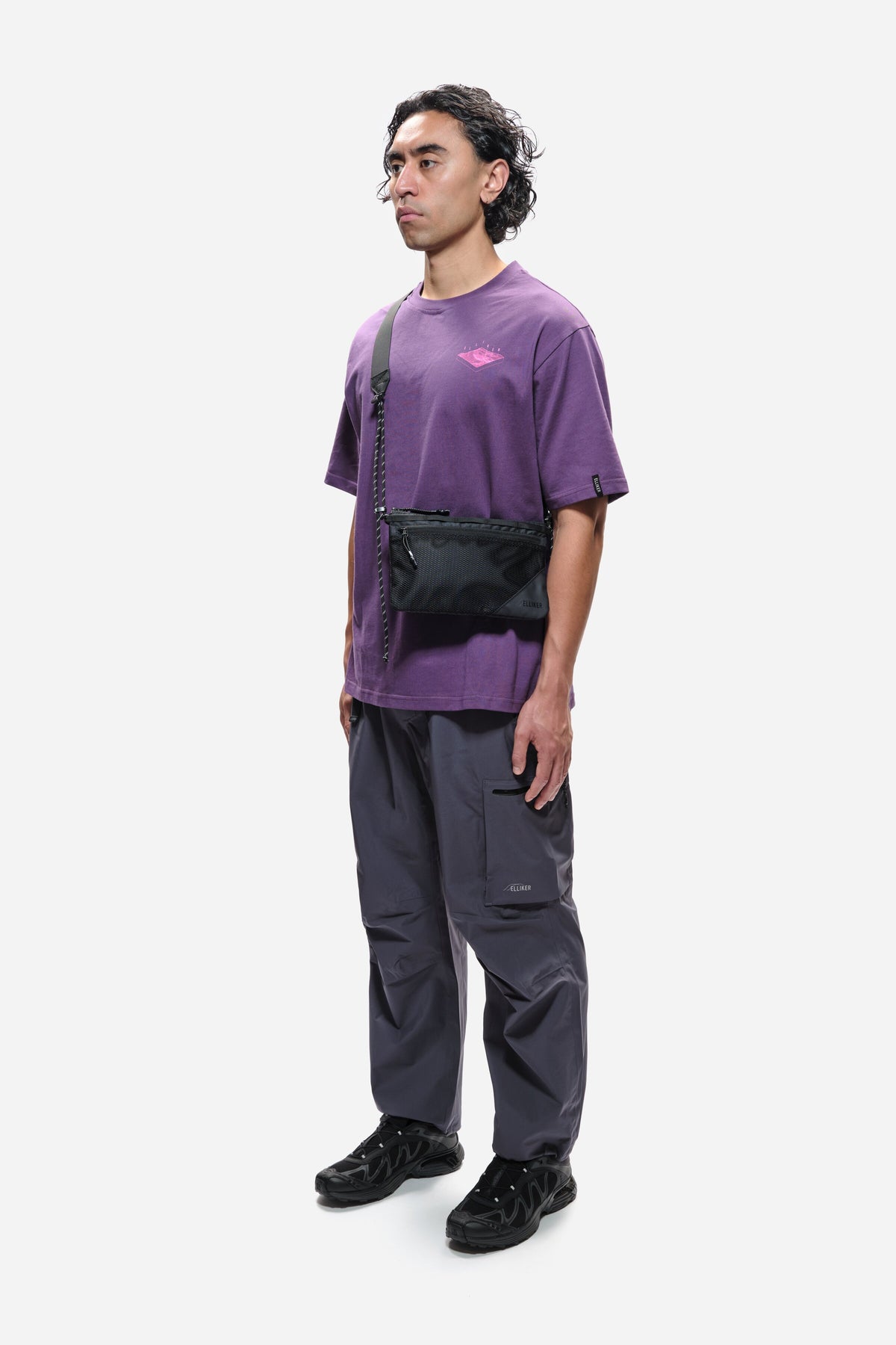 CALEY SACOCHE BAG 1L