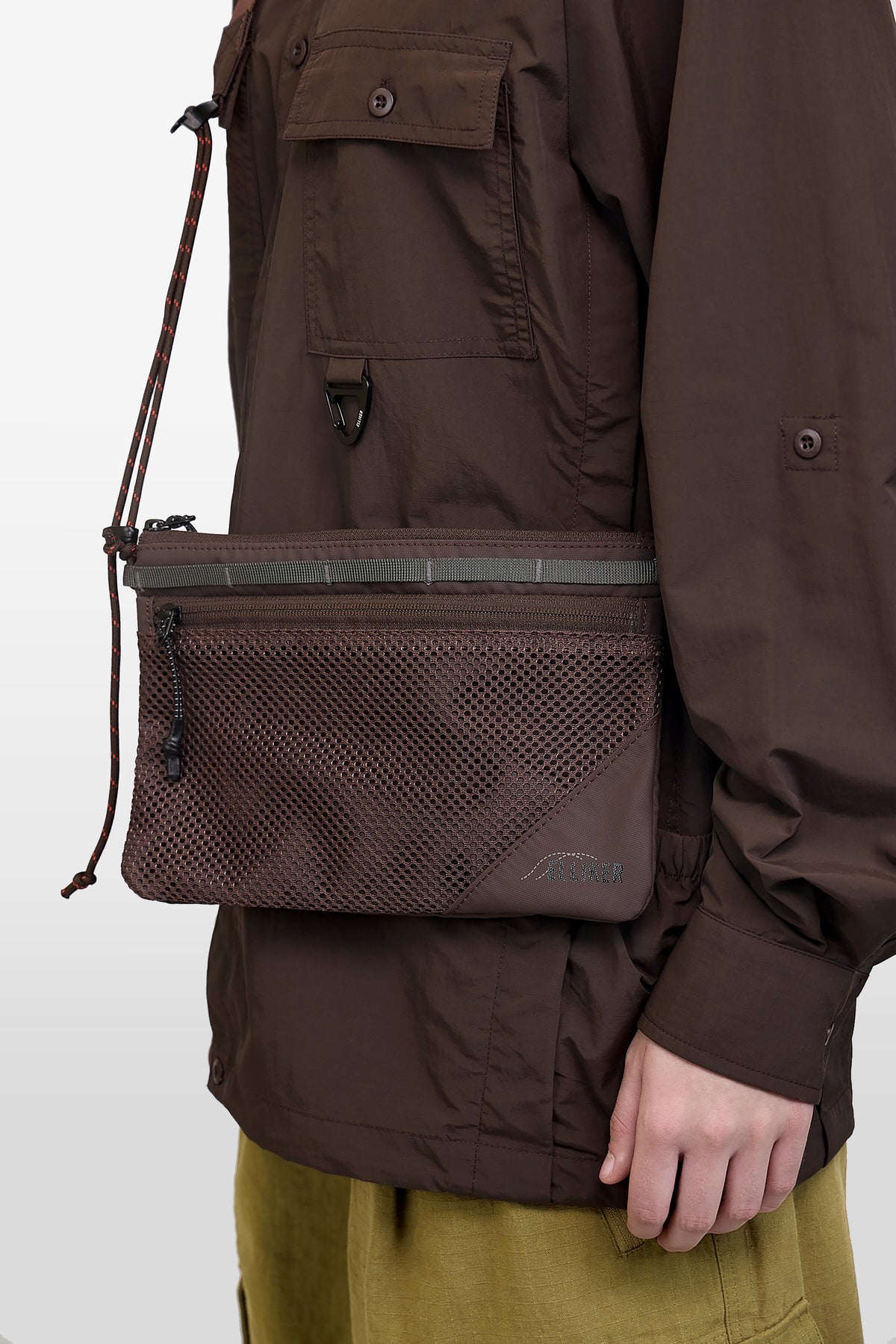 CALEY SACOCHE BAG 1L