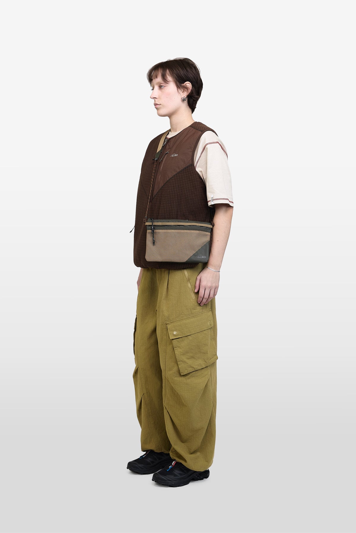 CALEY SACOCHE BAG 1L
