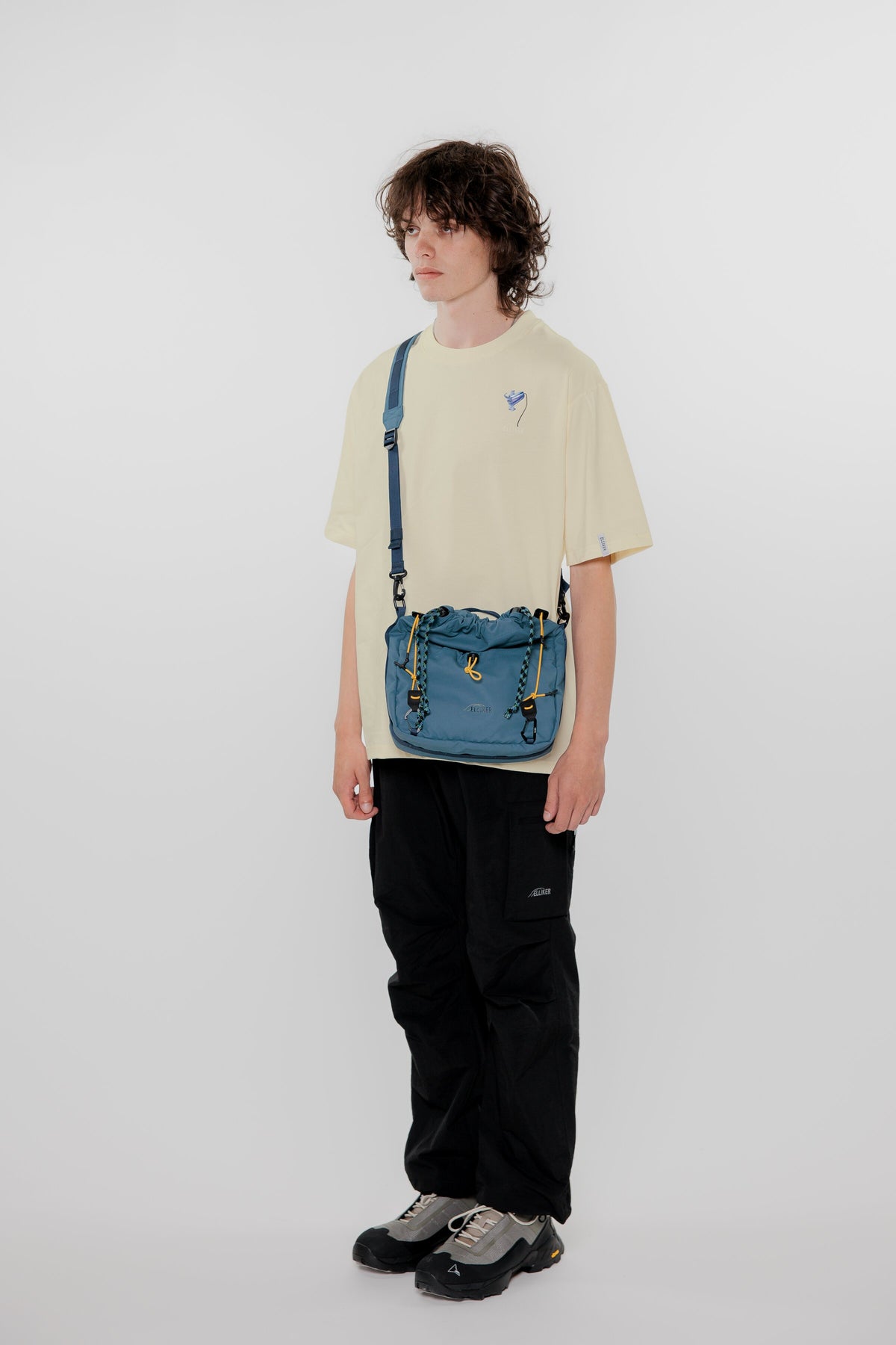 RILL BLUEBELL PRINT SHORT SLEEVE T-SHIRT OFF WHITE 