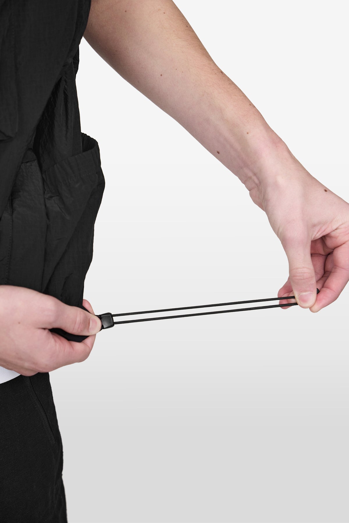 BRUK INSULATED VEST BLACK 