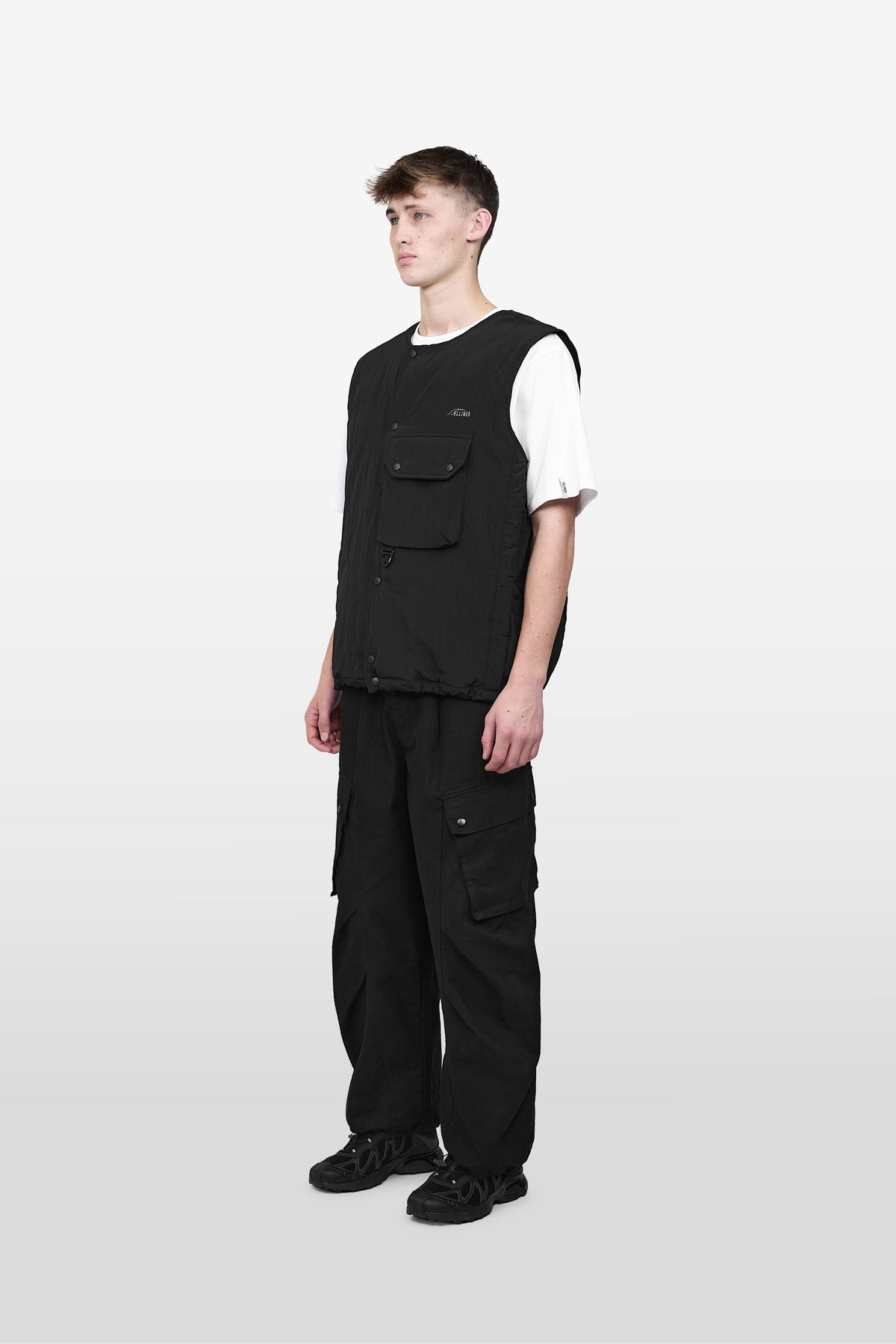 BRUK INSULATED VEST BLACK 